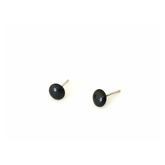 Black Vintage Lucite Hoop and Stud Earrings Set - Picture 5 of 5